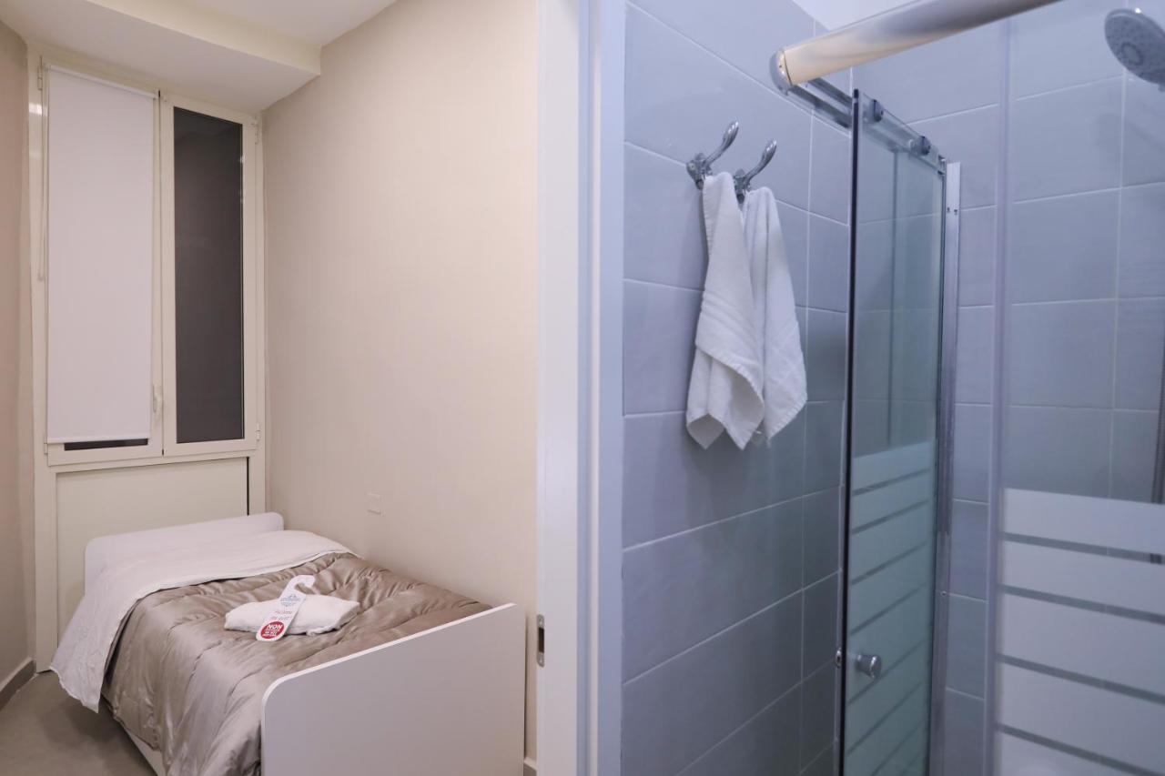 Residenza Esposito Economy Gasthof Neapel
